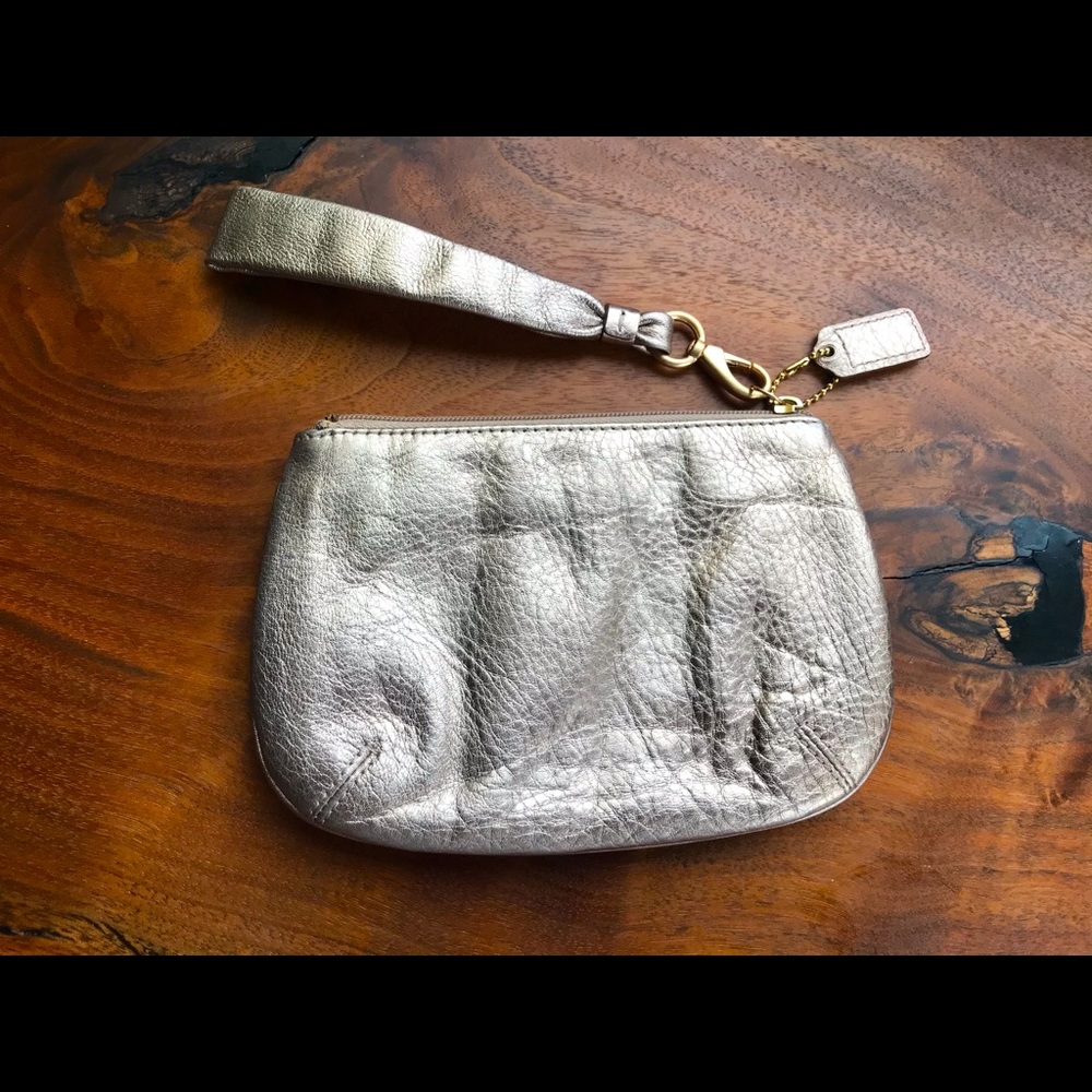 Coach wristlet - Picture 2 of 3